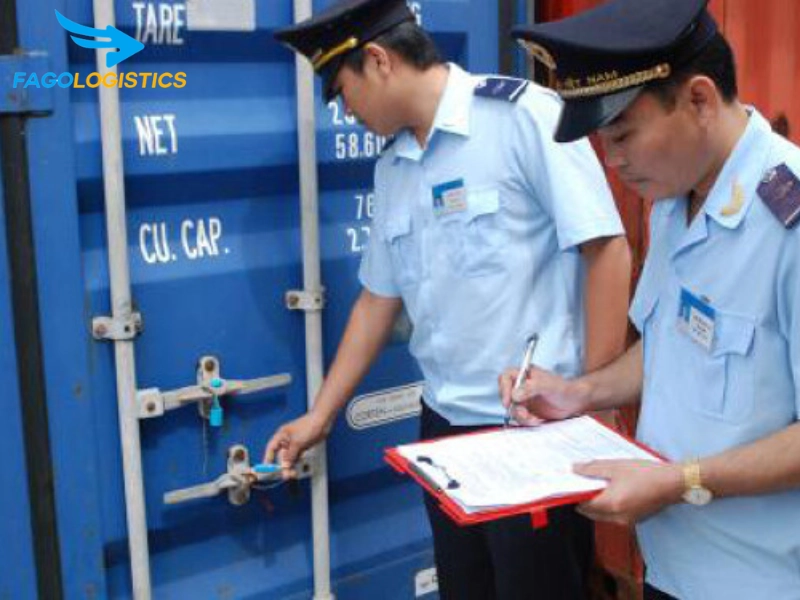 thủ tục nhập khẩu máy vặn vít cầm tay chạy điện
