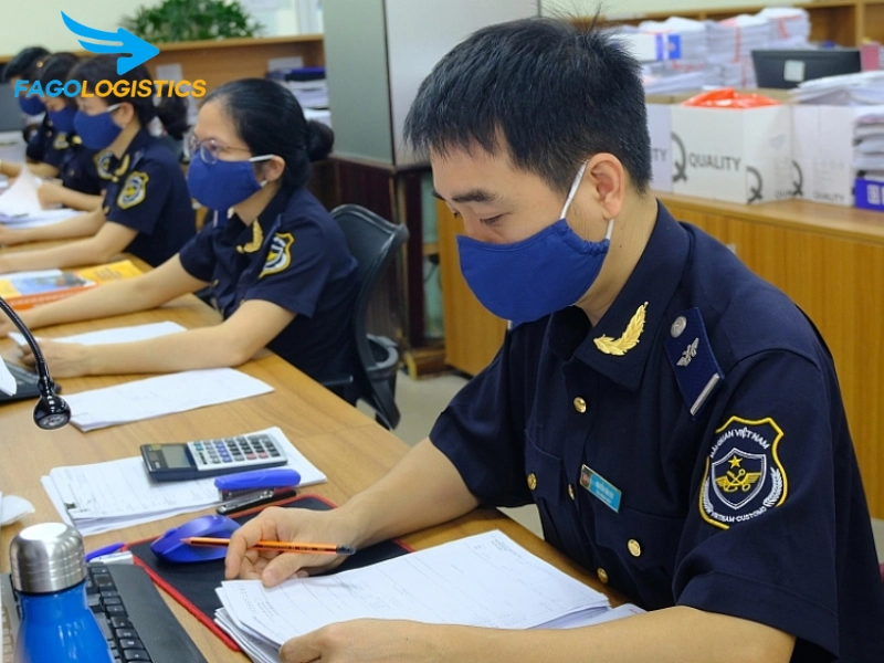 thủ tục nhập khẩu ic điều khiển