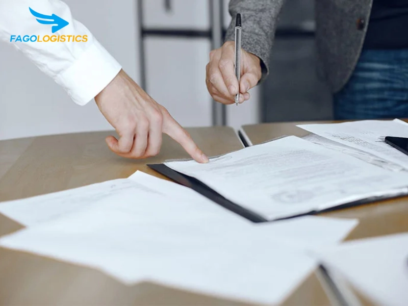 Chính sách và Chứng từ xuất nhập khẩu đi kèm