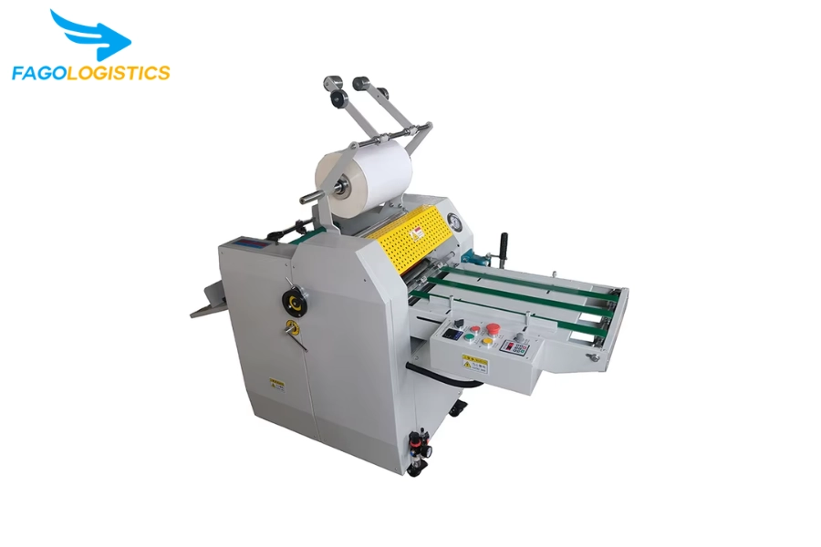 Thủ tục hải quan nhập khẩu máy cán màng: Phân loại HS, tính thuế và quy trình thông quan
