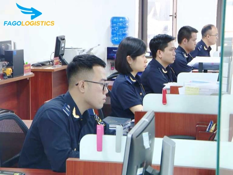 Thủ tục nhập khẩu thanh ray nhôm định hình hệ thống mái nhà