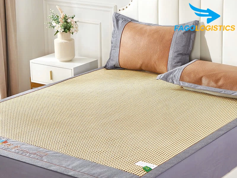 Quy trình nhập khẩu tấm trải giường điều hòa Polyester có viền vải, dây cố định chi tiết