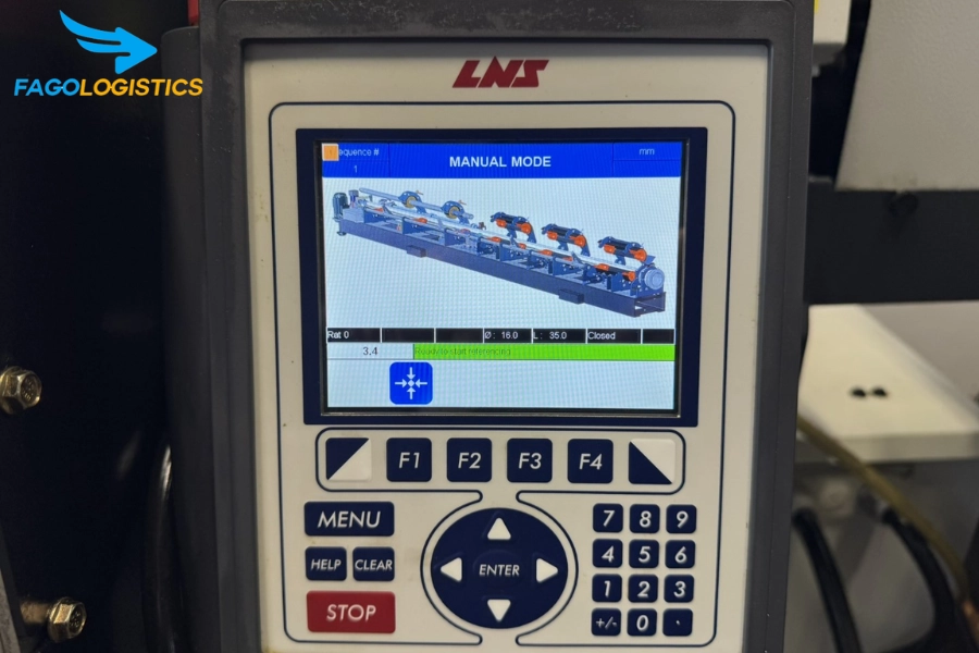 Thủ tục hải quan nhập khẩu bộ điều khiển của bộ cấp phôi máy tiện CNC (Mã HS 85371099)