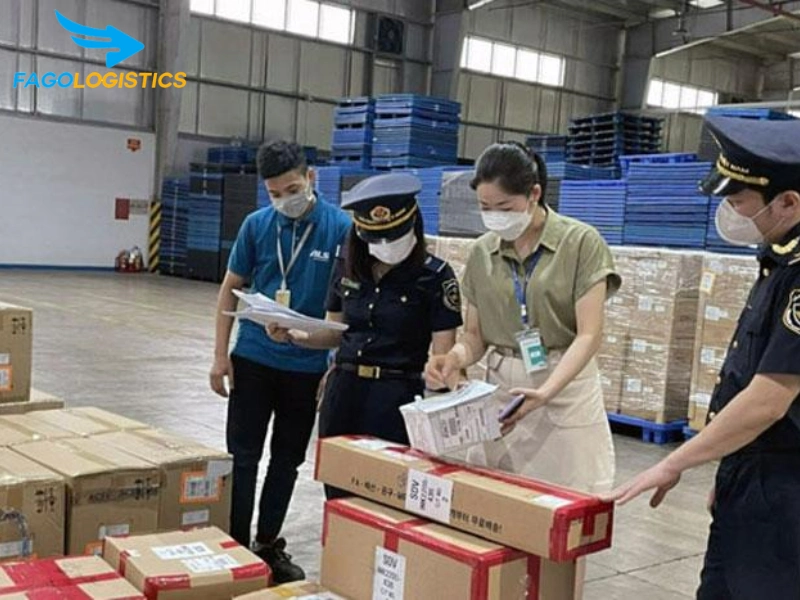Thủ tục hải quan nhập khẩu dầu chống gỉ sản phẩm gia công phân đoạn dầu trung