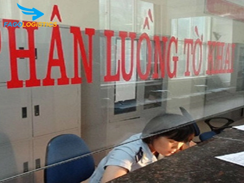 thủ tục hải quan nhập khẩu mũ bảo hiểm dành cho người đi xe đạp