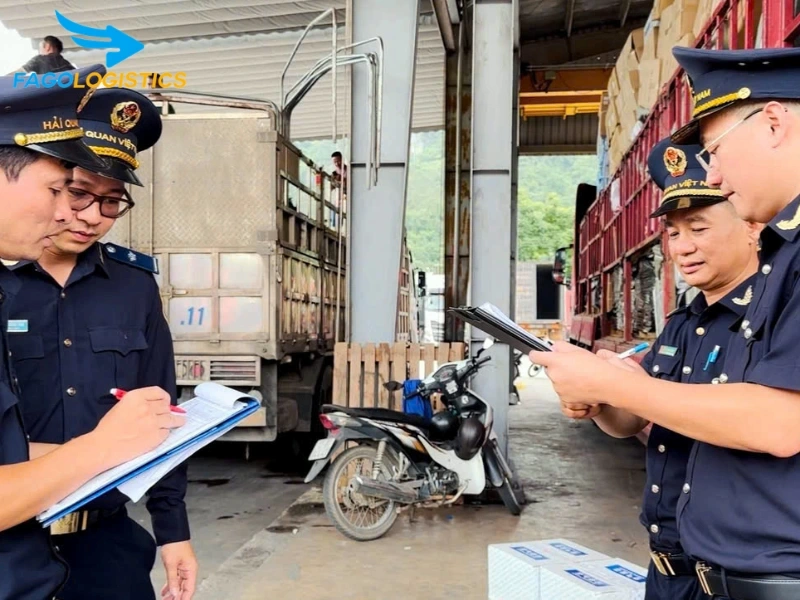 Thủ tục nhập khẩu tấm nhựa EVA chống sốc