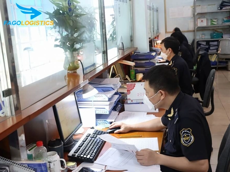 Thủ tục nhập khẩu tấm nhựa EVA chống sốc