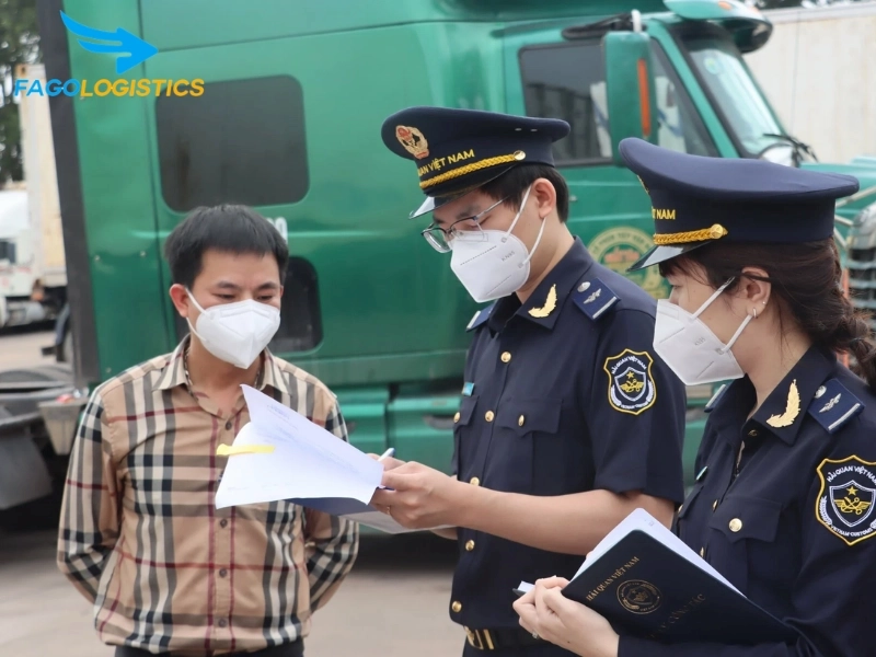 Thủ tục nhập khẩu bóng đèn hồng ngoại