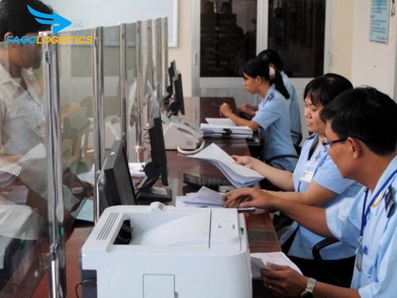 thủ tục nhập khẩu ghế ô tô trẻ em