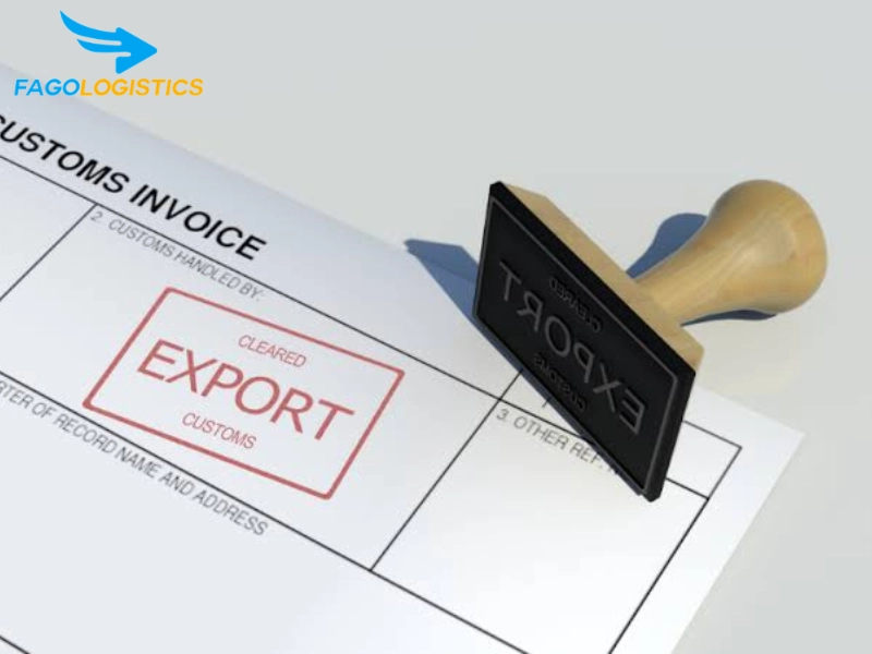 Thủ tục nhập khẩu phụ tùng vỏ đèn pin bằng nhựa