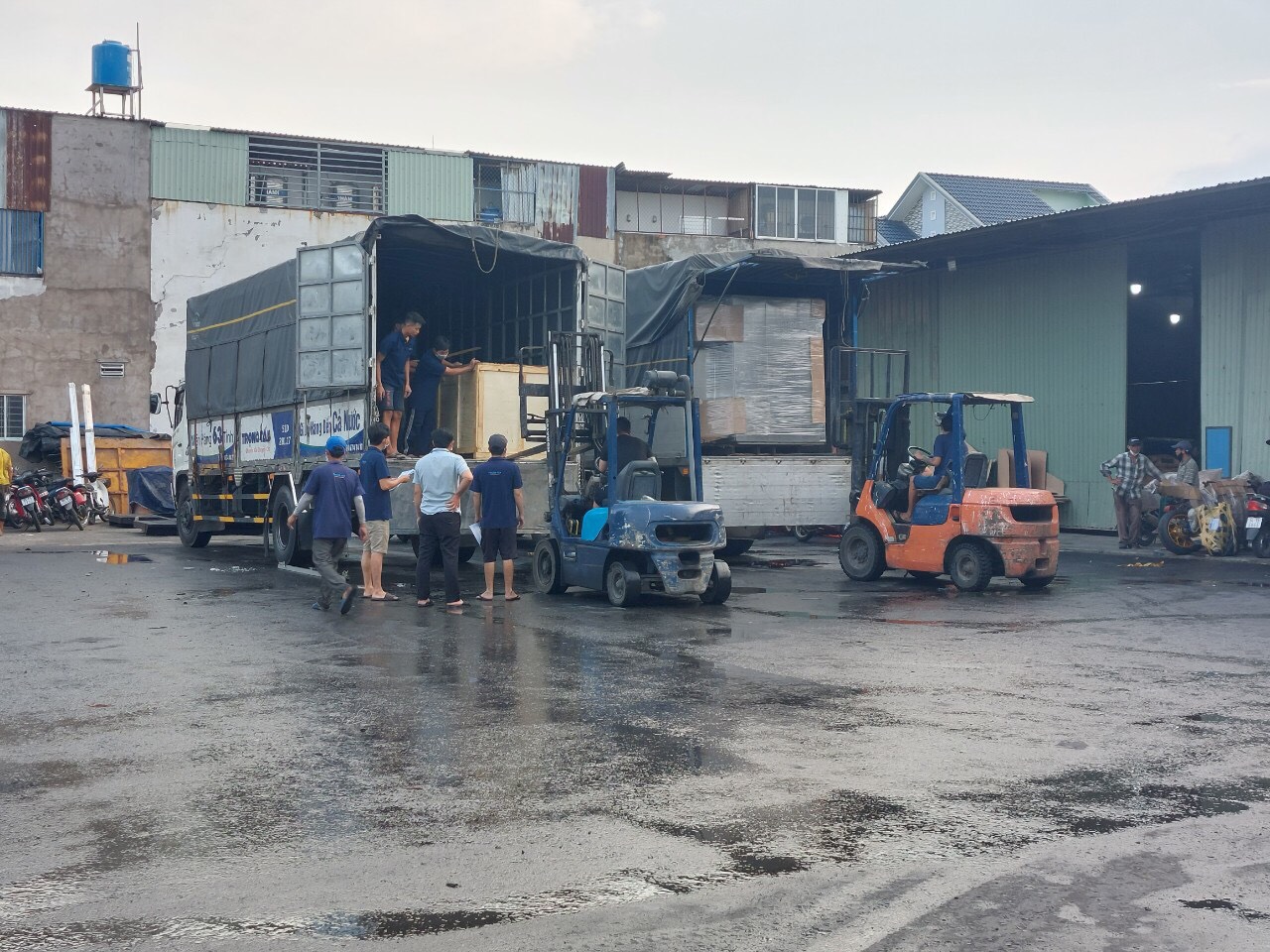Vận chuyển hàng hóa Bắc Nam tại kho Fagologistics