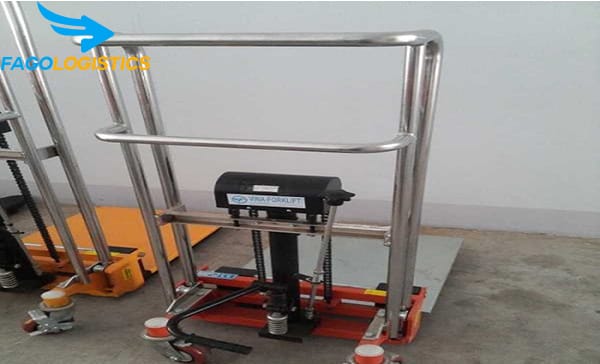Tìm hiểu về dịch vụ cho thuê xe nâng hàng mini 2 Tìm hiểu về dịch vụ thuê xe nâng hàng mini