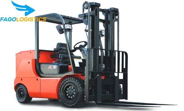 Cách chọn xe nâng hàng khi thuê thế nào cho đúng? 4 Dịch vụ Logistics địa chỉ cho thuê xe nâng hàng chất lượng