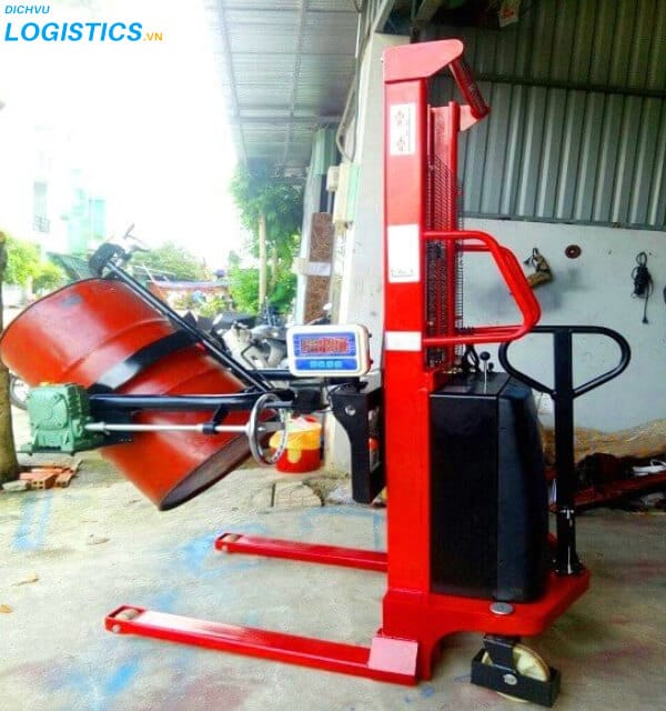 Hướng dẫn sử dụng xe nâng tay lực xương 4 Những quy tắc an toàn khi sử dụng xe nâng tay lực xương