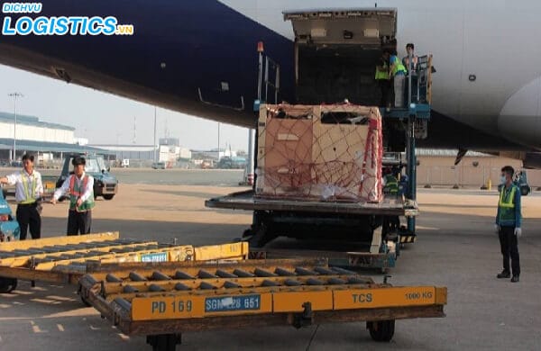 Cước vận chuyển hàng bằng máy bay 2 Cách tính cước phí vận chuyển hàng không