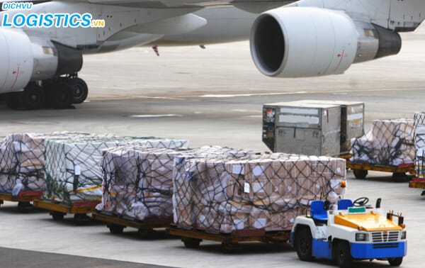Vận chuyển hàng hóa bắc nam bằng máy bay 2 Hình thức vận chuyển hàng hóa bằng máy bay