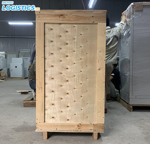 Dịch vụ đóng gói hàng hóa của dichvulogistics 3 Đóng gói hàng Pallet