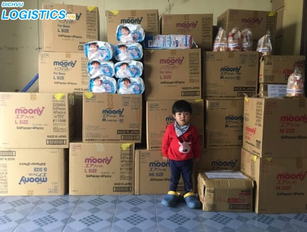 Thủ tục nhập khẩu bỉm trẻ em 3 Hàng bỉm Moony được làm thủ tục nhập khẩu trọn gói về kho Việt Nam