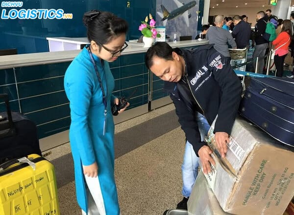 Mua thùng carton đóng hàng đi máy bay cần chú ý những gì? 2 Quy định kiểm kê hàng đi máy bay