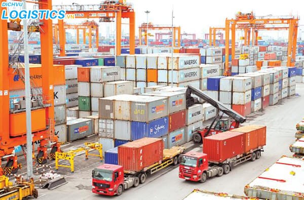 Thủ tục hải quan tạm nhập tái xuất 4 Làm thủ tục đối với hàng hóa xuất nhập khẩu