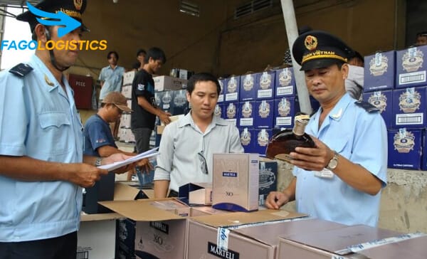 Kinh nghiệm làm thủ tục hải quan như thế nào? 3 Hướng dẫn làm thủ tục hải quan chi tiết