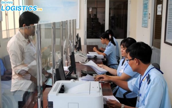 Thủ tục hải quan đối với mỹ phẩm nhập khẩu 2 Làm thủ tục hải quan nhập khẩu mỹ phẩm