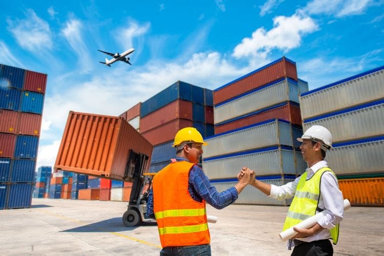 Logistics là gì? Logistics gồm những công việc gì? 5 Nhân viên ngành Logistics