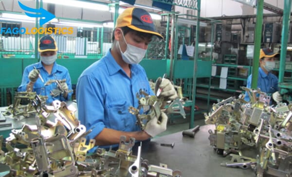 Thủ tục nhập khẩu đai vít, ốc vít 2 Làm Thủ tục nhập khẩu đai vít ốc vít