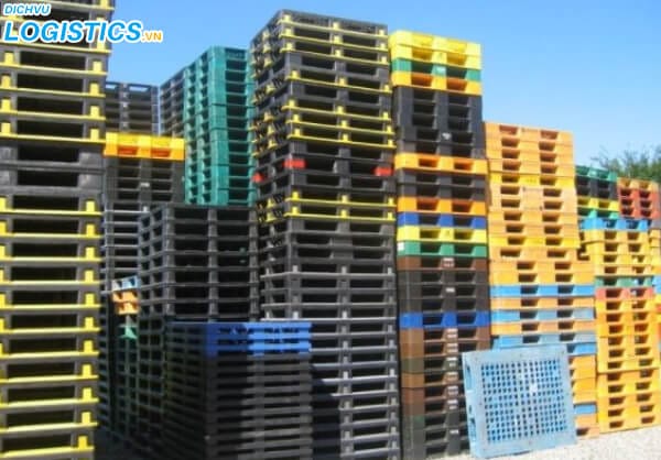 Thủ tục nhập khẩu pallet nhựa 3 Nhập khẩu pallet nhựa về Việt Nam an toàn