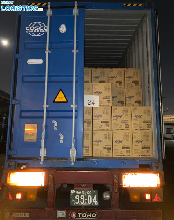 Dịch vụ thuê xe tải chở hàng Bỉm giá rẻ 2 Vận chuyển bỉm bằng xe tải chuyên nghiệp