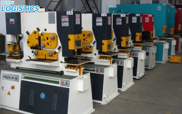 Thủ tục nhập khẩu máy móc và thiết bị 2 Vận chuyển máy móc và thiết bị